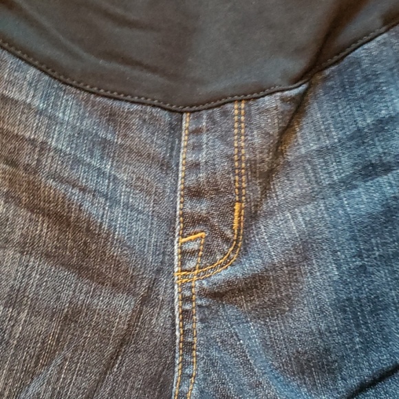 Liz Lange Maternity blue Jean Bermuda shorts - Picture 2 of 3